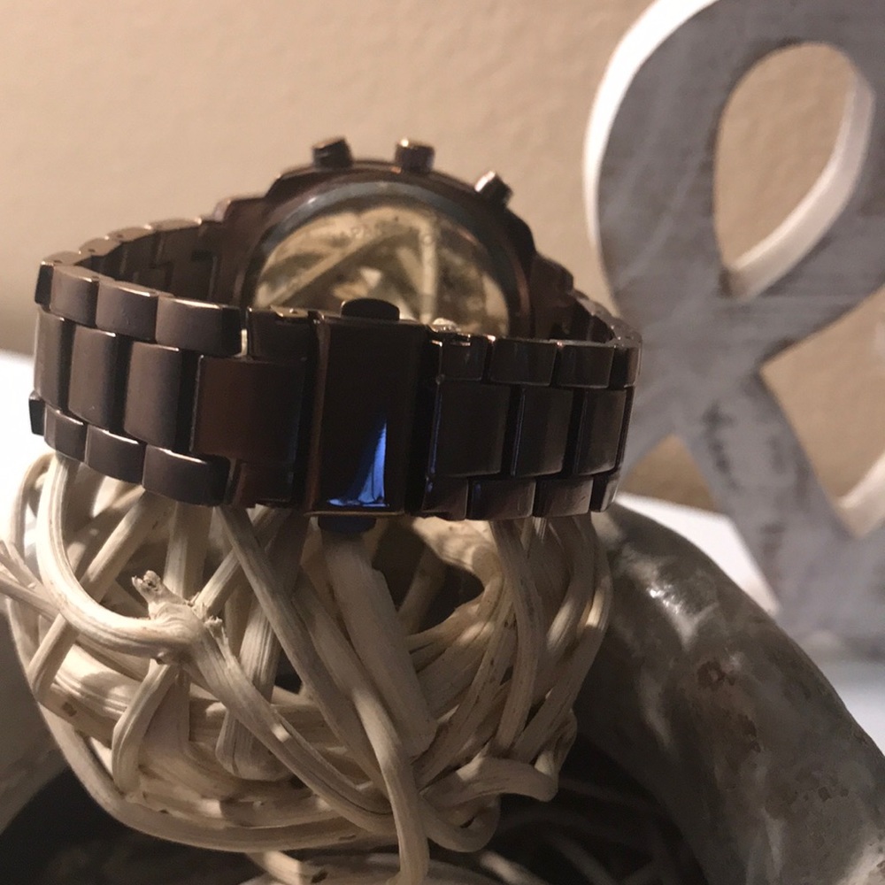 Watch - Picture 3 of 4